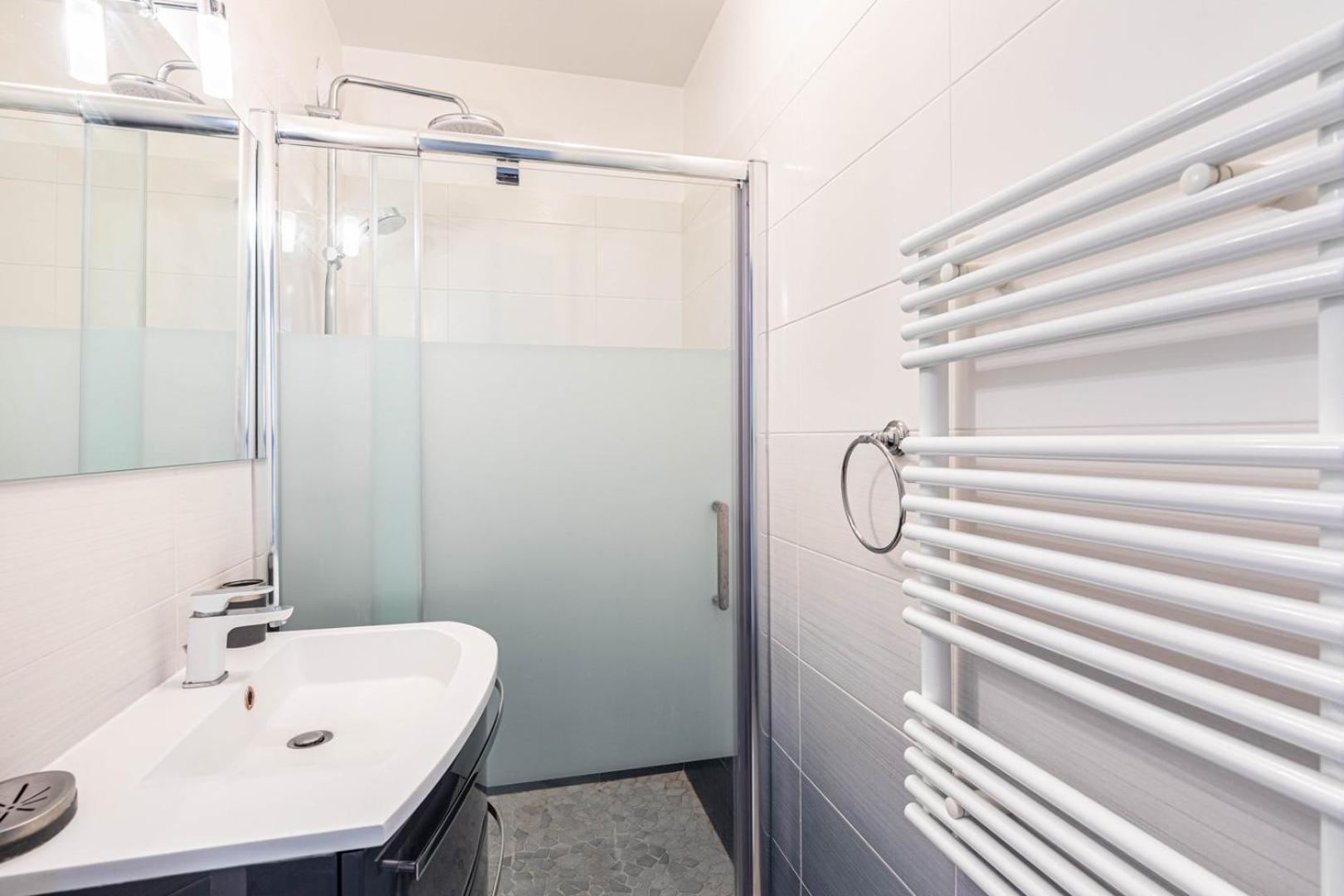 Guestready - Sejour Familial Dans Le 20eme Appartement Parijs