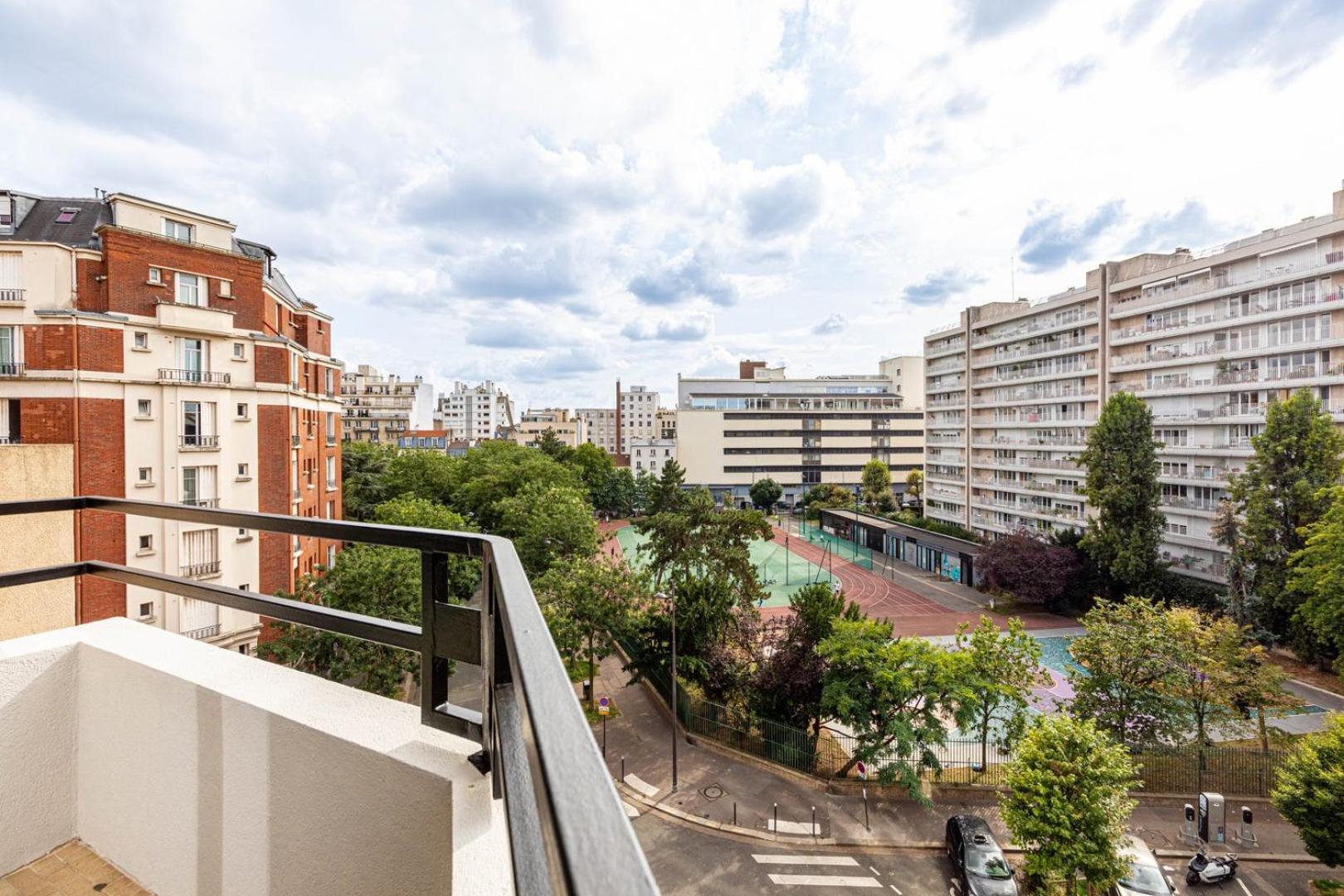 Guestready - Sejour Familial Dans Le 20eme *